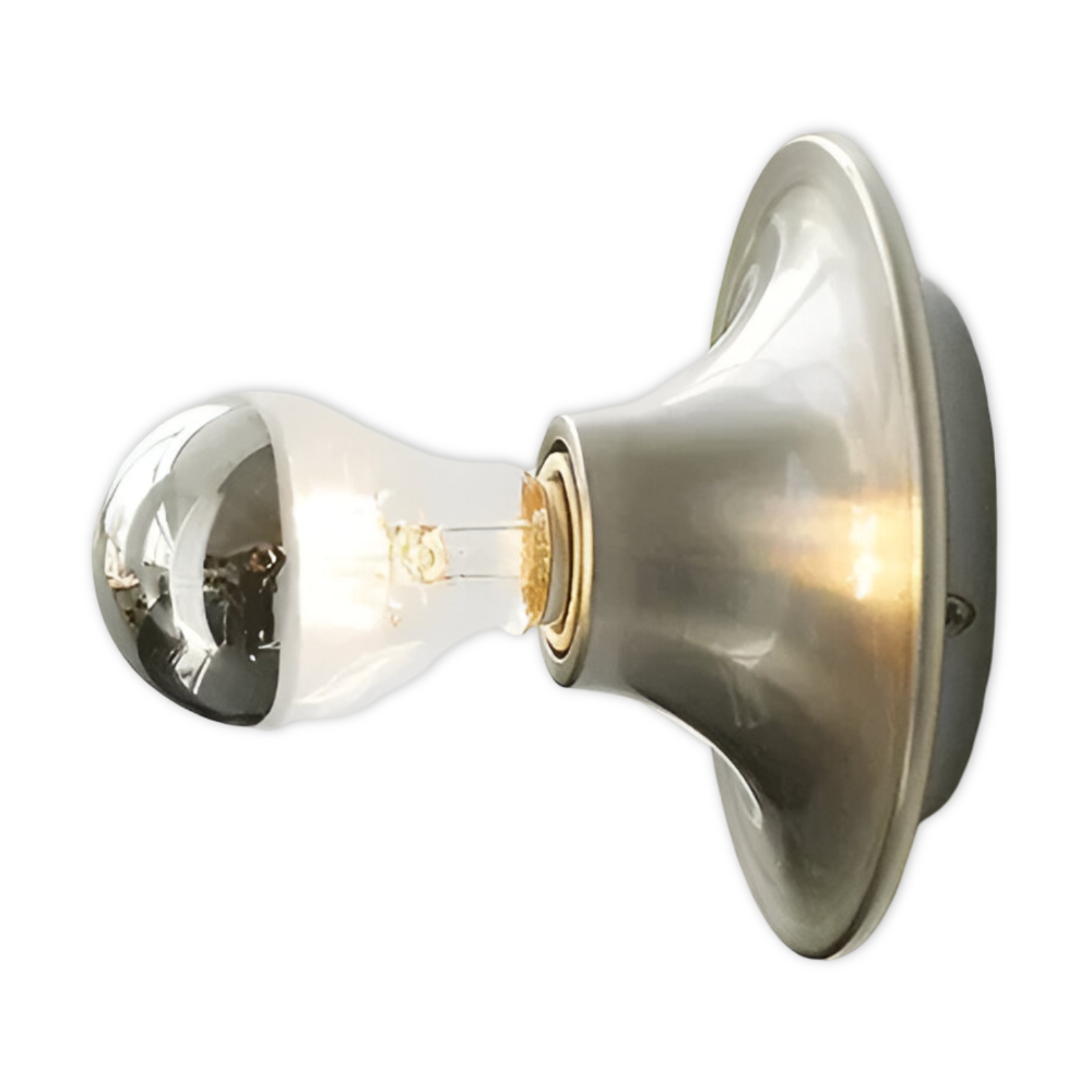 VintageGlow – Retroinspirerad Vägglampa | Klassisk Design med Modern LED-belysning