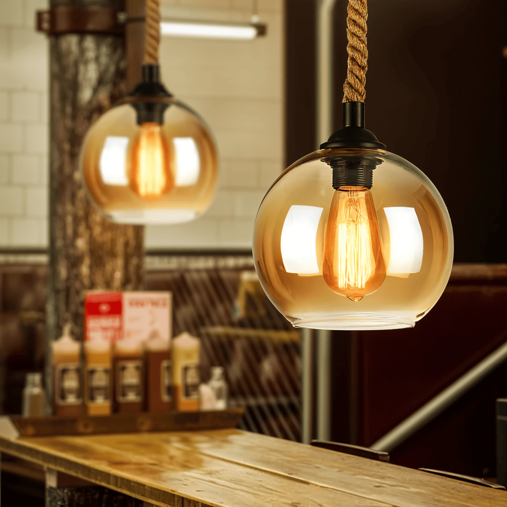 Rustic OrbLight – Pendellampa med Glasboll i Hamparep