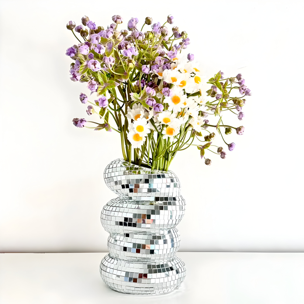 LumoSpiral – Glittrande Disco-Vas i Spegeldesign