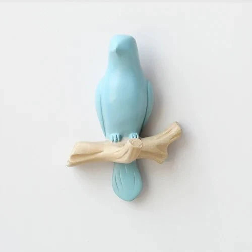 Fågelfröjd – Väggmonterad Trähängare med Naturinspirerad Design