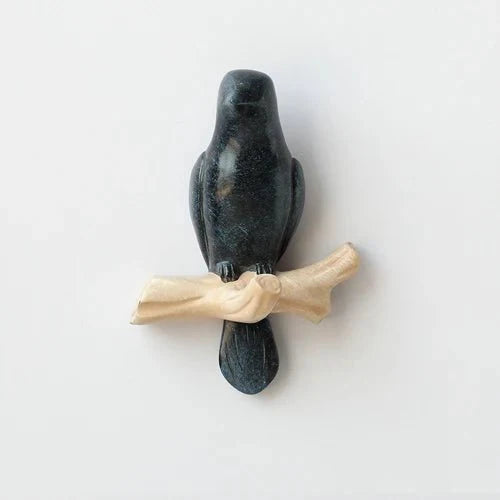 Fågelfröjd – Väggmonterad Trähängare med Naturinspirerad Design