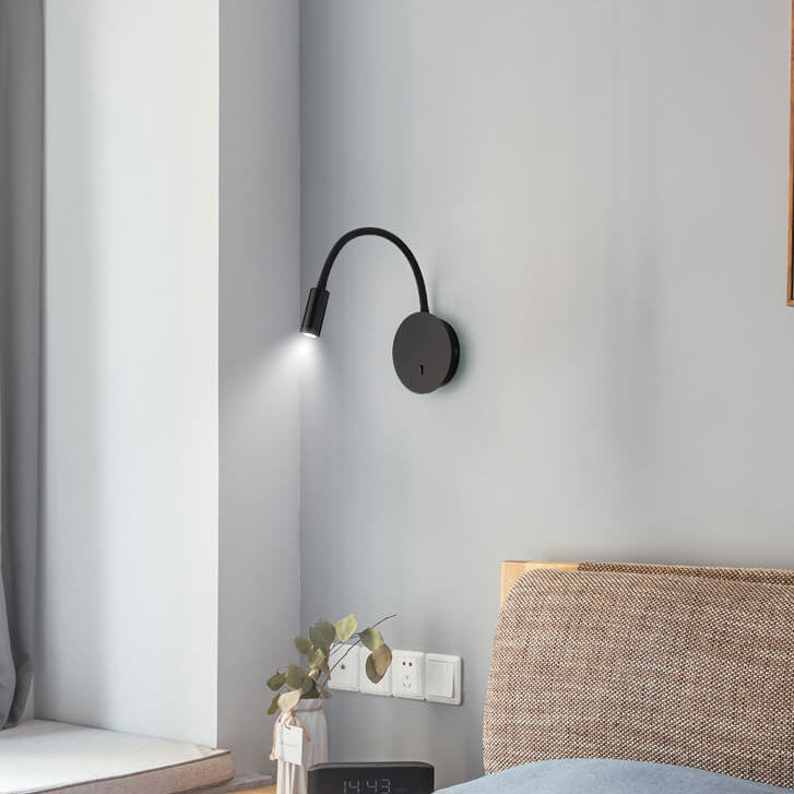 Svart LED-vägglampa med 360° justerbart ljus