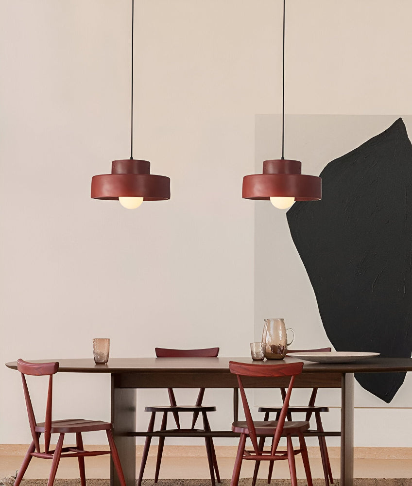 NostalSabi – Färgstark Wabi Sabi Pendellampa i Röd Macaron-Design