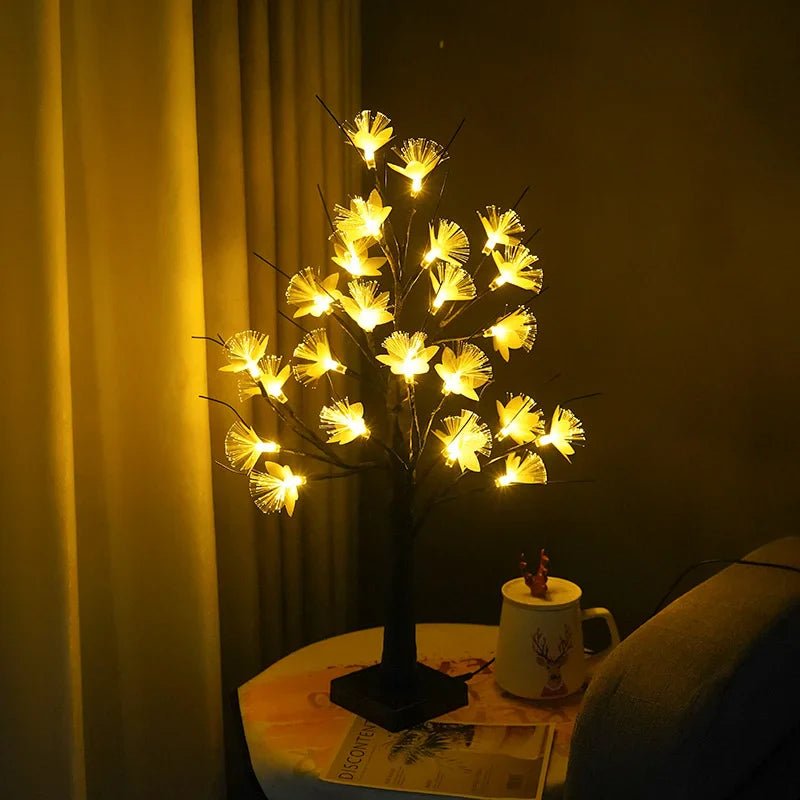 BloomAura – Vit blomträdslampa med varmvit belysning och USB/batteridrift